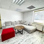 Apartment Top-wohnung Fuer Gruppen 15 Min Zum Alex Parken *