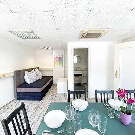 Top-wohnung Fuer Gruppen 15 Min Zum Alex Parken Appartement *