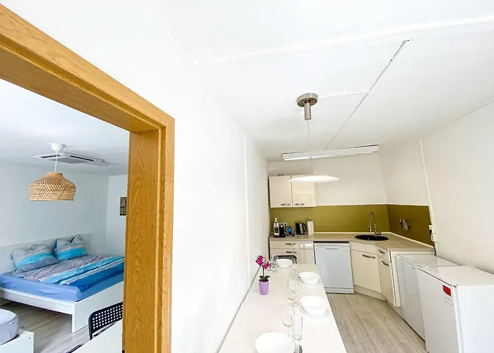 Top-wohnung Fuer Gruppen 15 Min Zum Alex Parken Apartamento Berlín