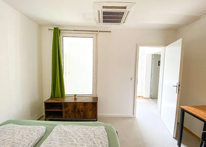 Top-wohnung Fuer Gruppen 15 Min Zum Alex Parken Apartment *