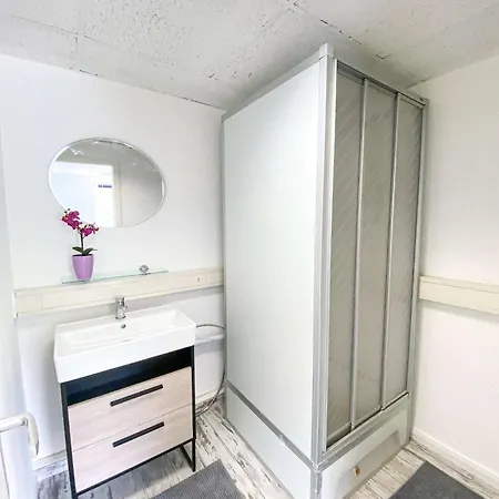 דירה Top-wohnung Fuer Gruppen 15 Min Zum Alex Parken