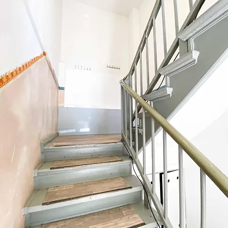 Top-wohnung Fuer Gruppen 15 Min Zum Alex Parken *